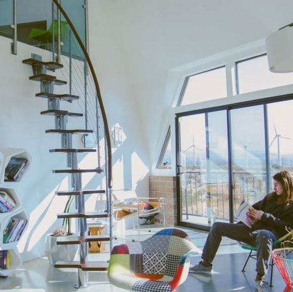 Meet your Posher, Lucas - Picture 1 of 1